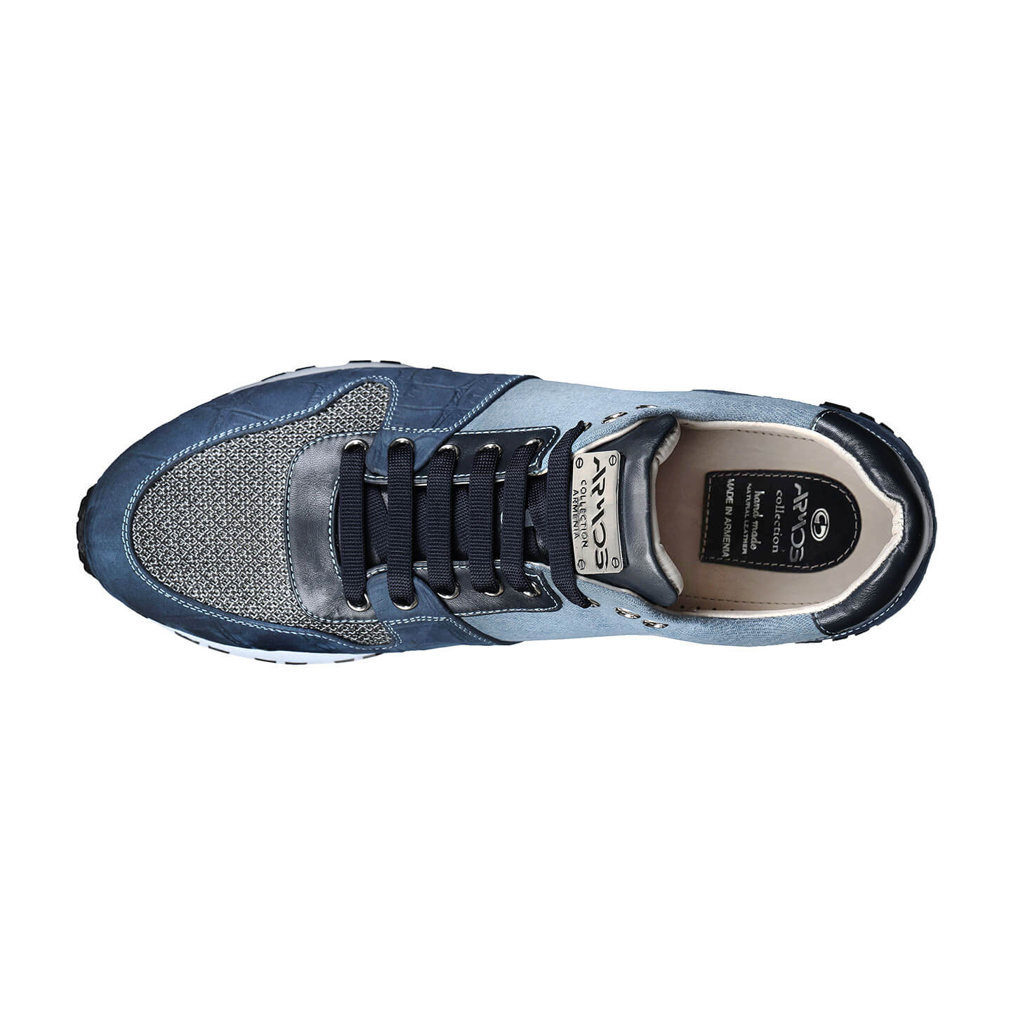 Denim sports shoes