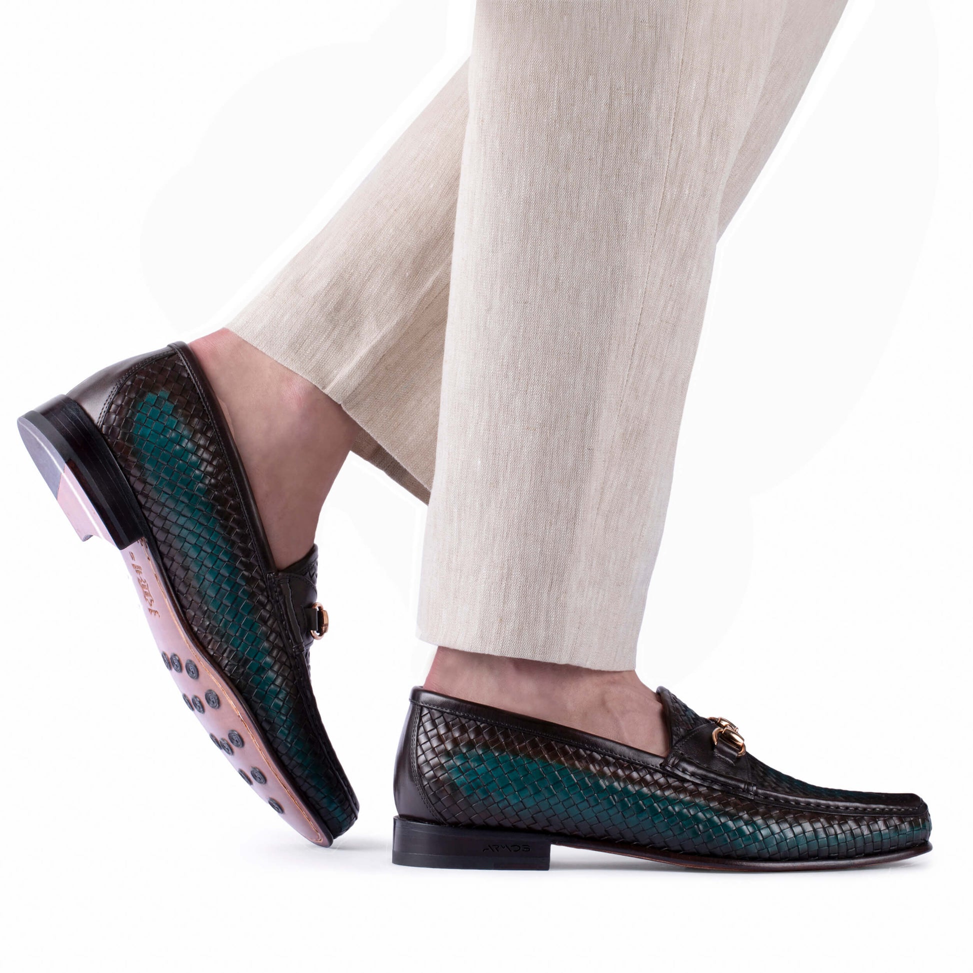 Patinated woven loafers