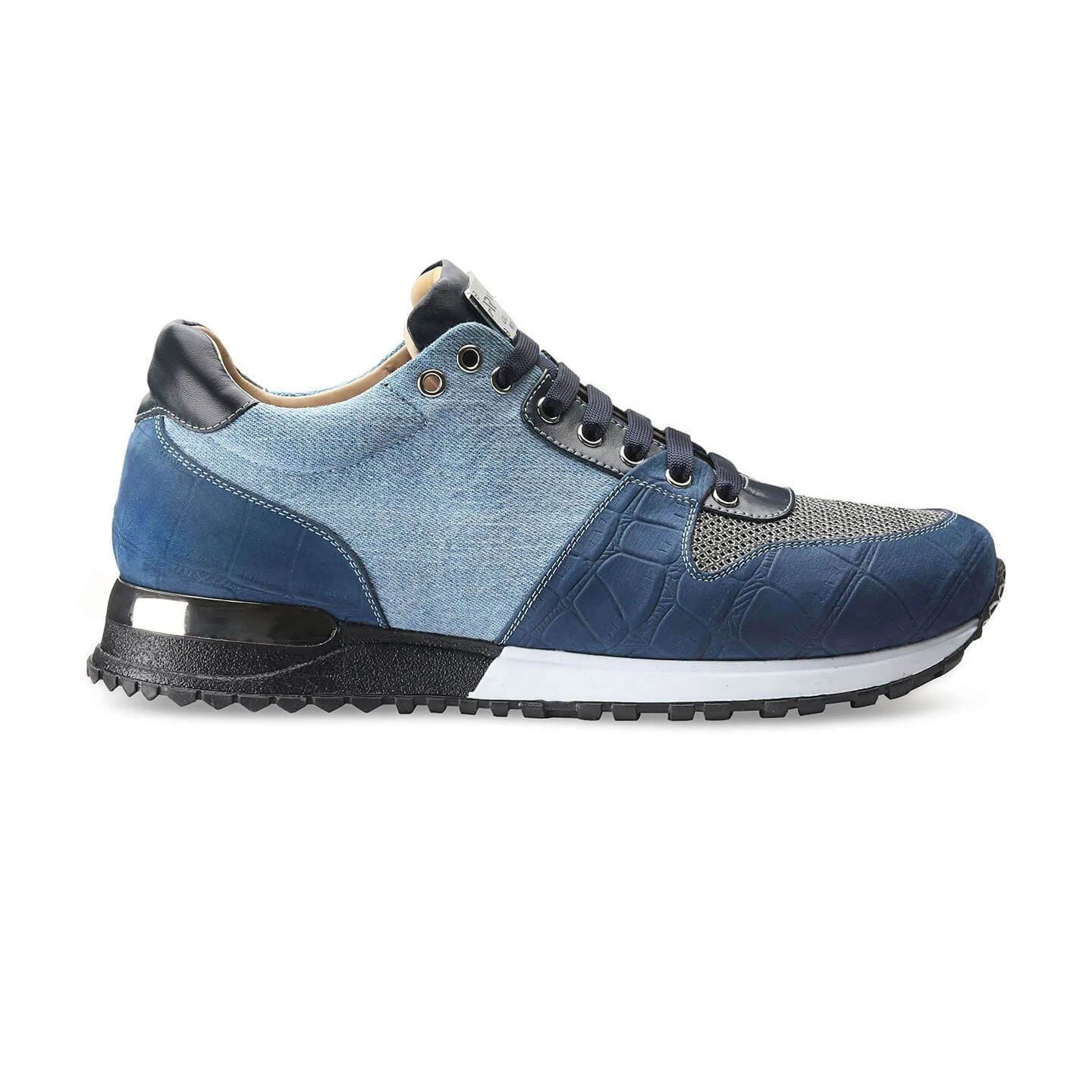 Denim sports shoes