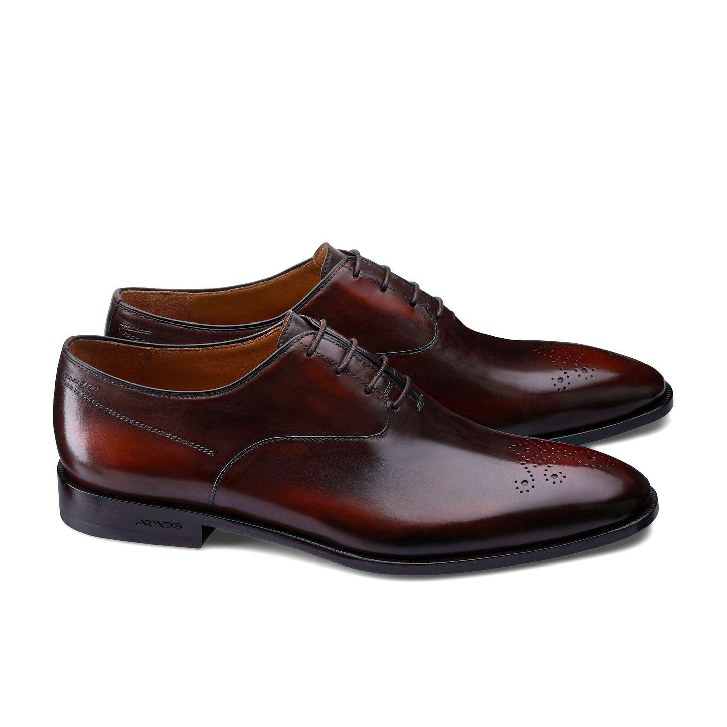 Patinated oxford shoes