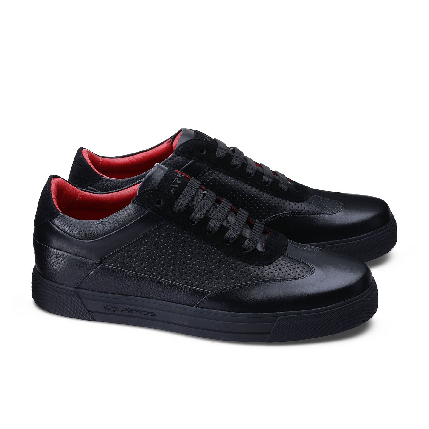 Men's Black Breathable Leather Sneaker