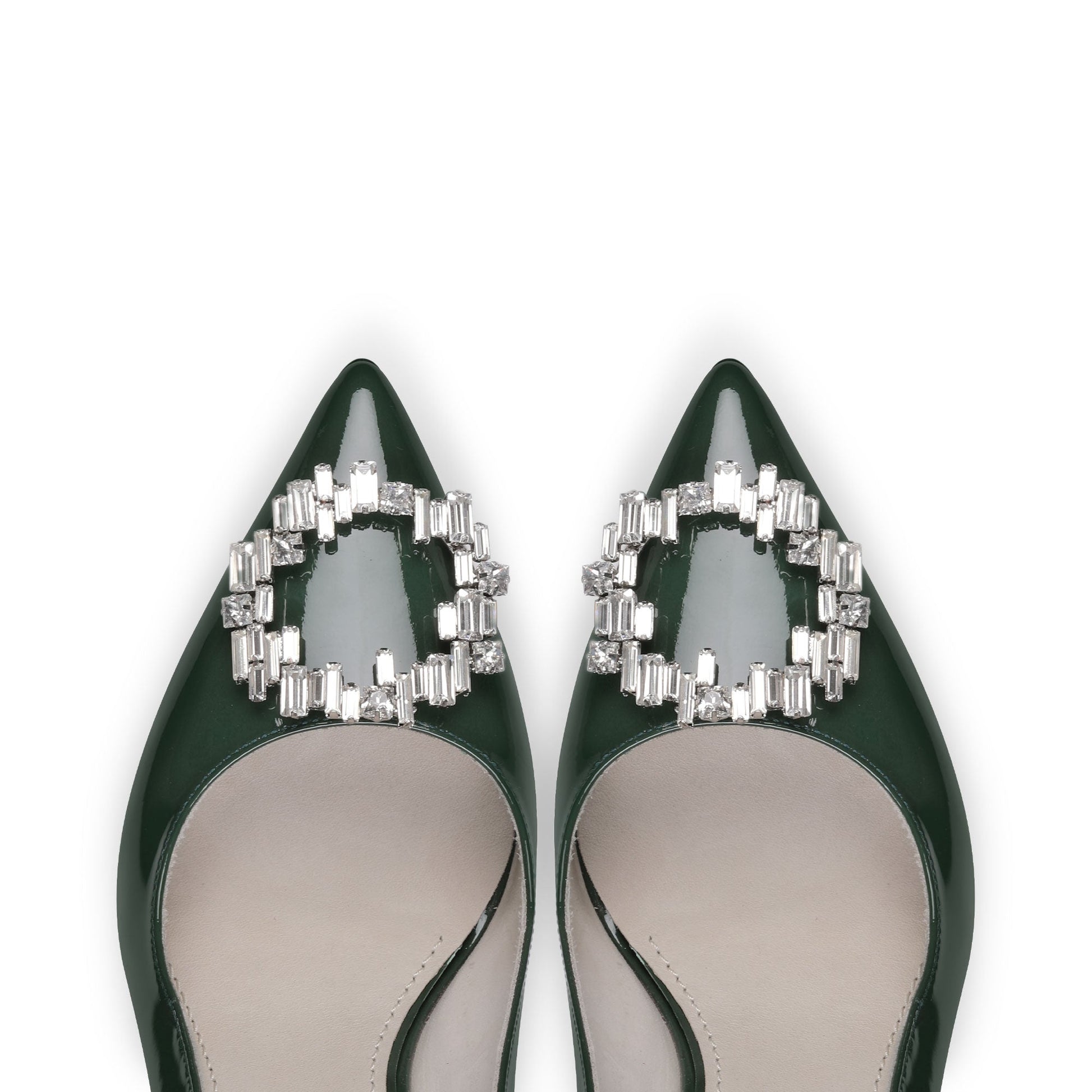 Green lacquered shoes