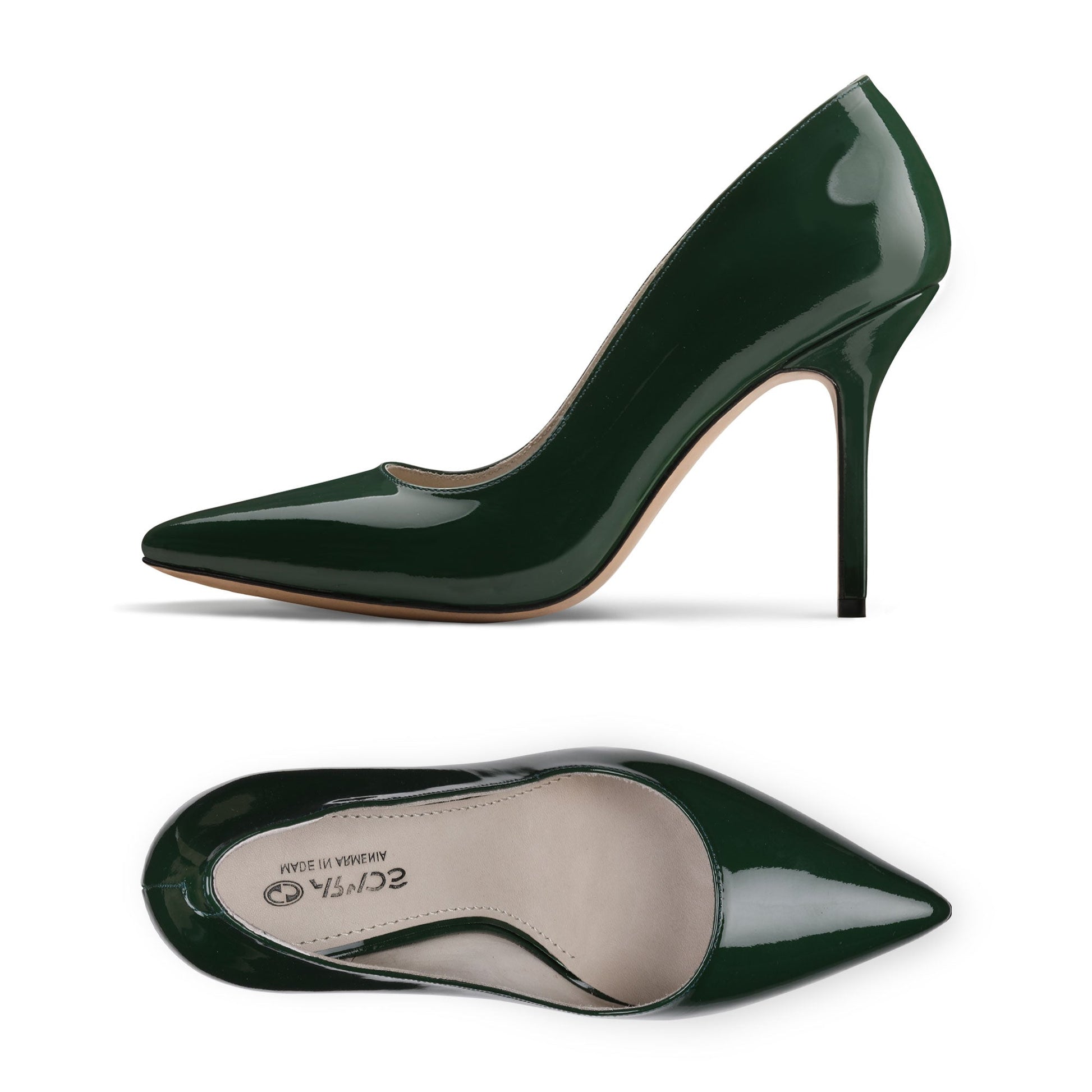 Green lacquered pumps