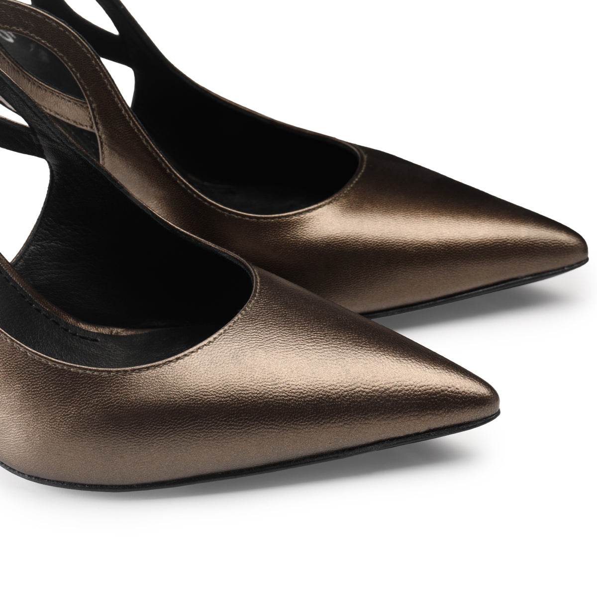 Bronze pumps shoes