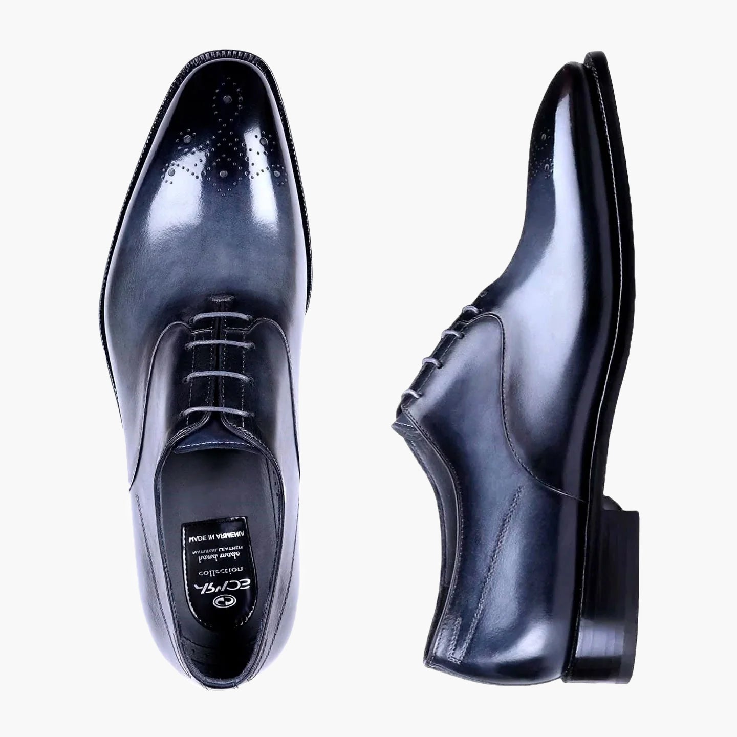 Polished oxford shoes