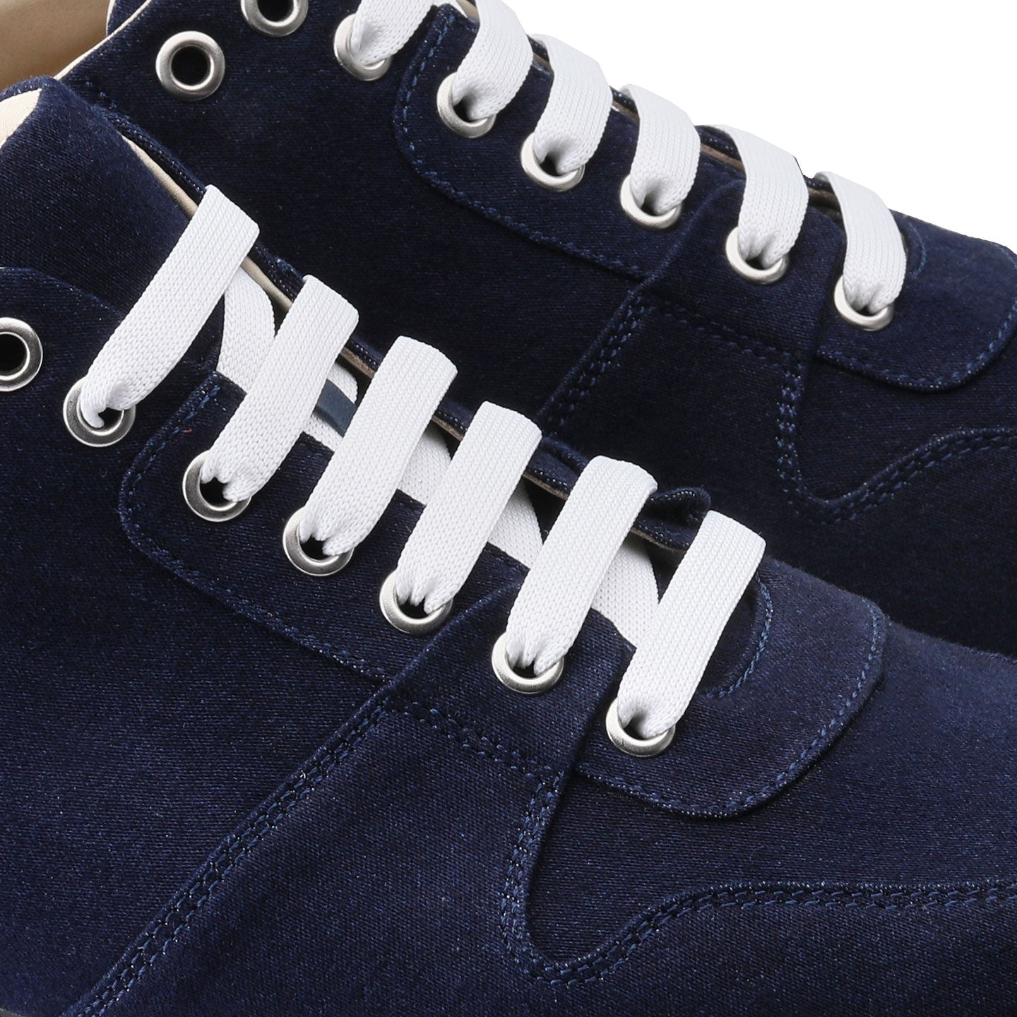 Denim sports shoes